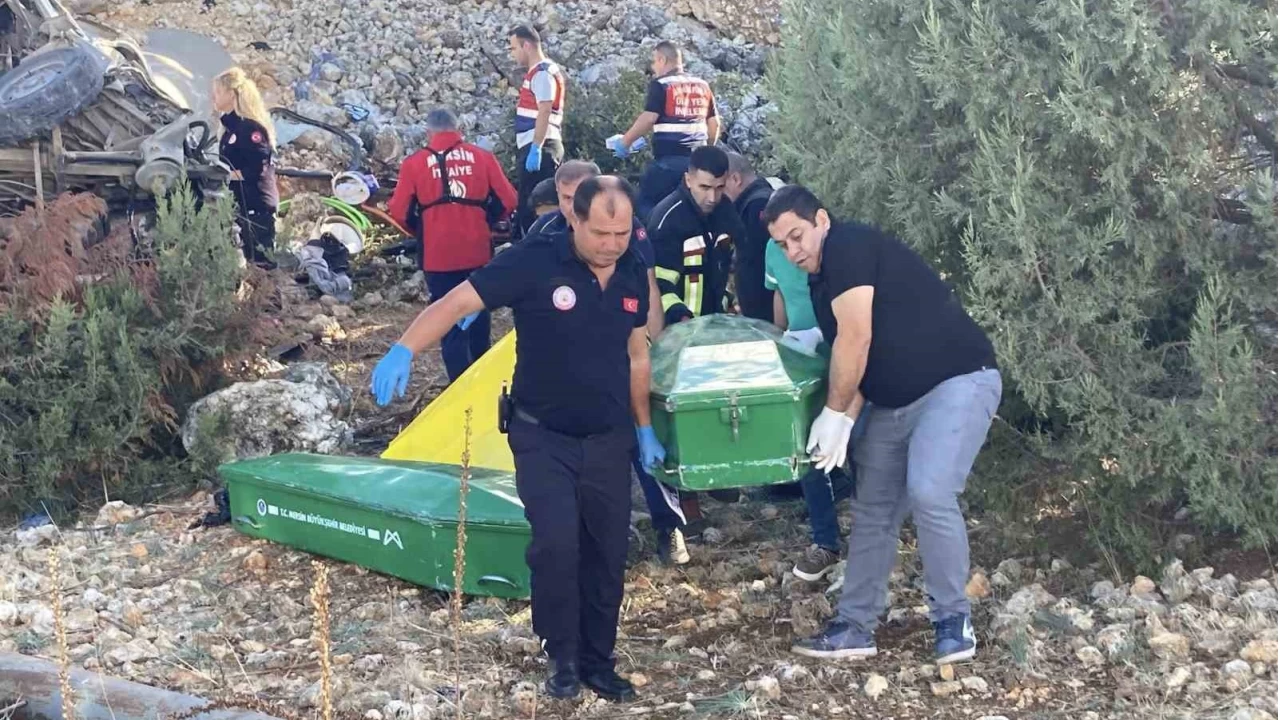Mersin'deki ii servisi kazasnda l says 5'e ykseldi