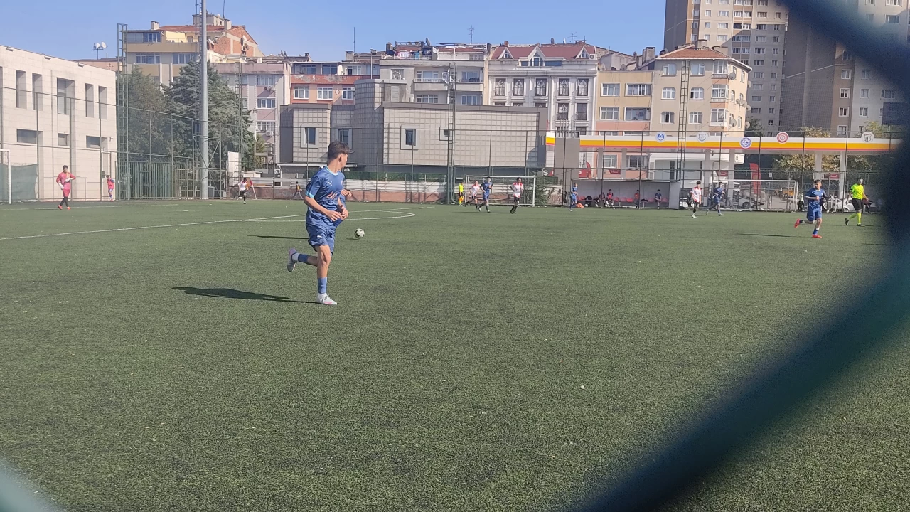 Osimhen'e 80 milyon Euro verilen Trkiye'de amatr futbol kan alyor 
