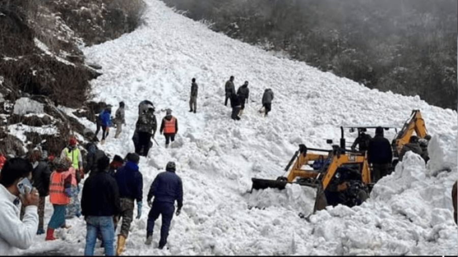 Pakistan'da ��� felaketi: 10 �l�, 25 yaral�