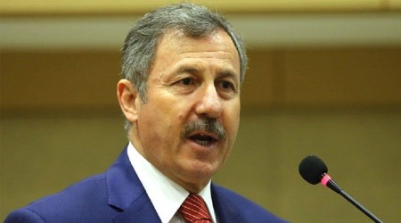 Selçuk Özdağ'a saldıranlar serbest bırakıldı