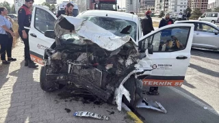 Sivas'ta feci kaza: 1 l, 2'si ocuk 4 yaral