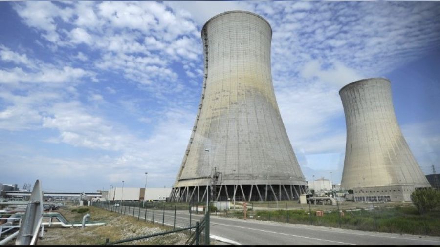 Suud'un n�kleer hamlesi �srail'i panikletti