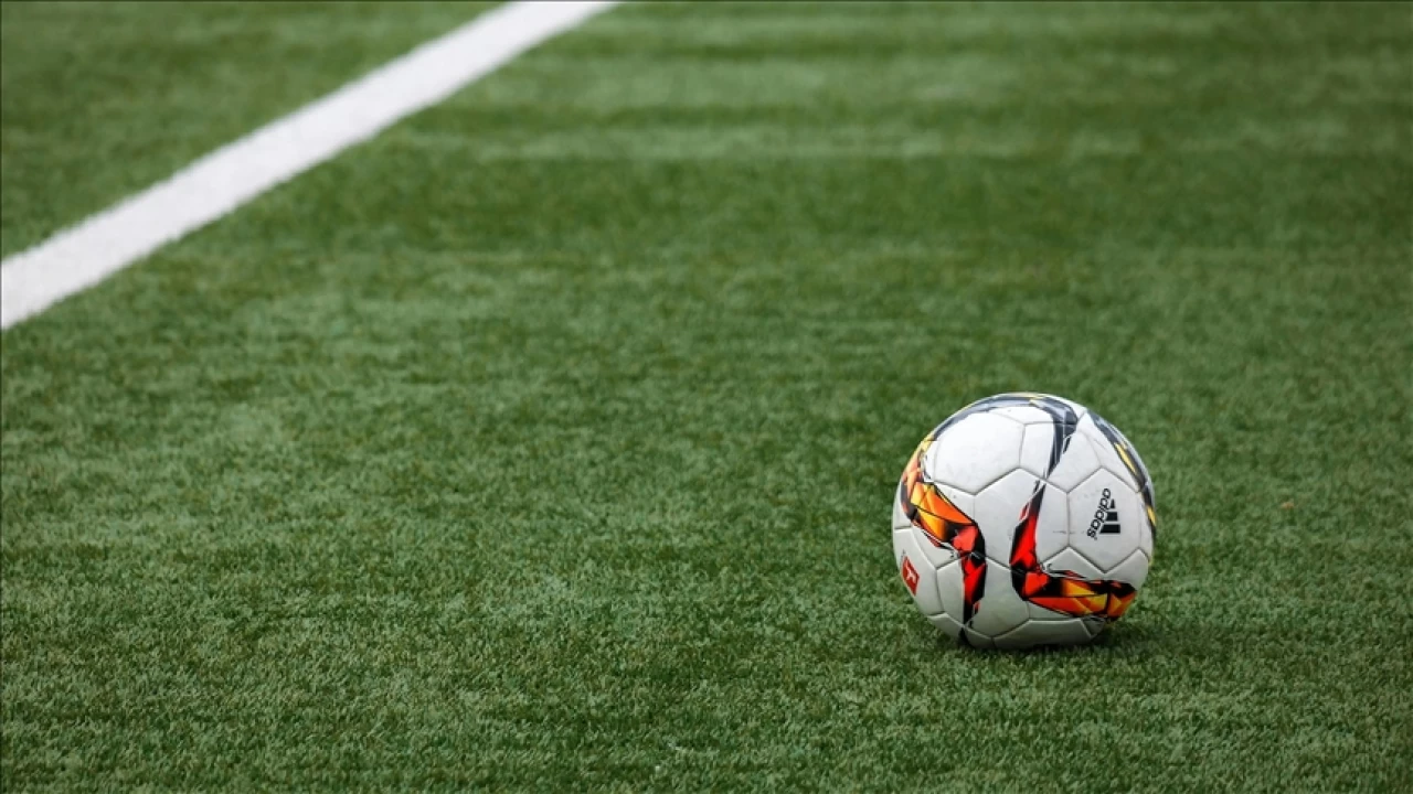 TFF, ‘Avrupa’da maçı var’ diyerek lig maçlarını erteliyor