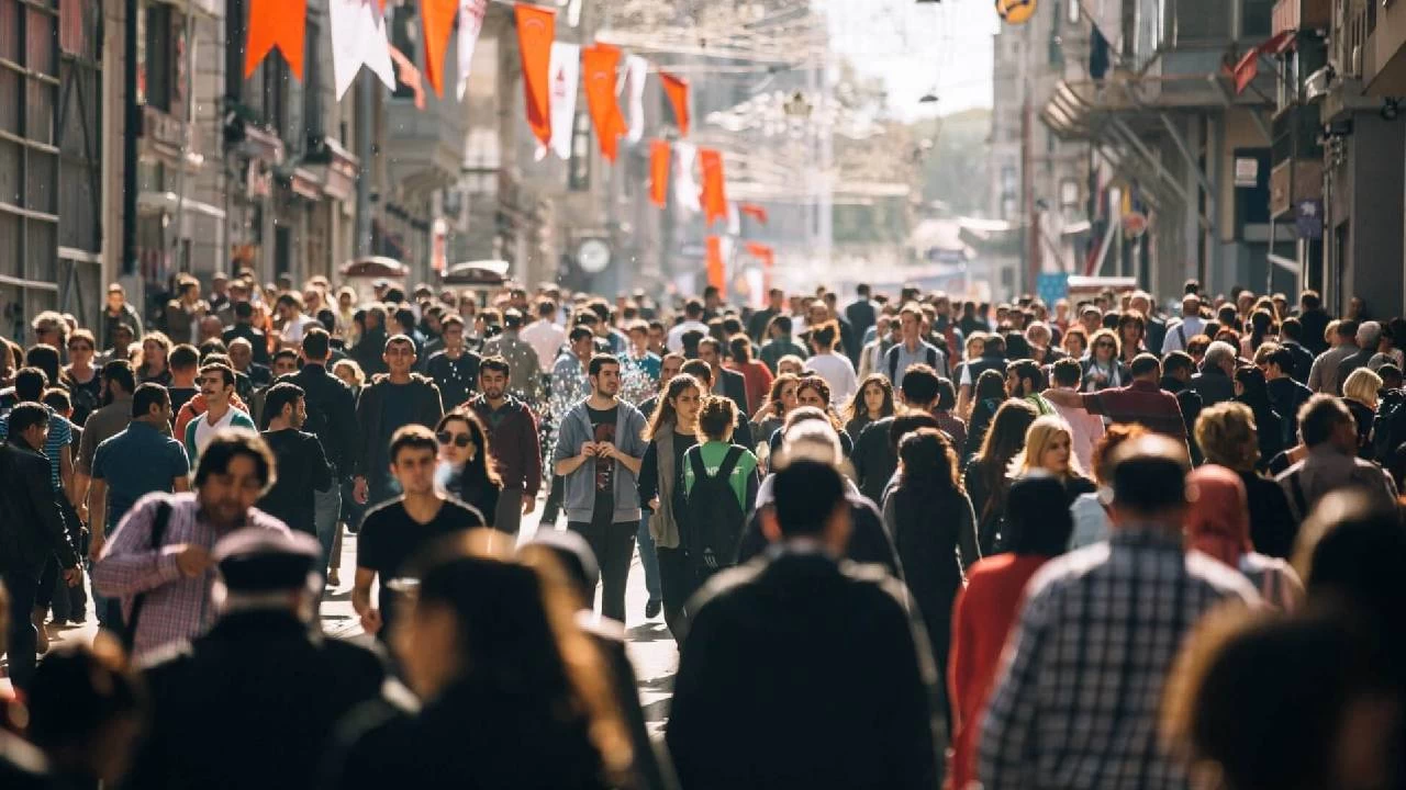 Toplumsal roller ve gerçek benlik arasındaki çatışma