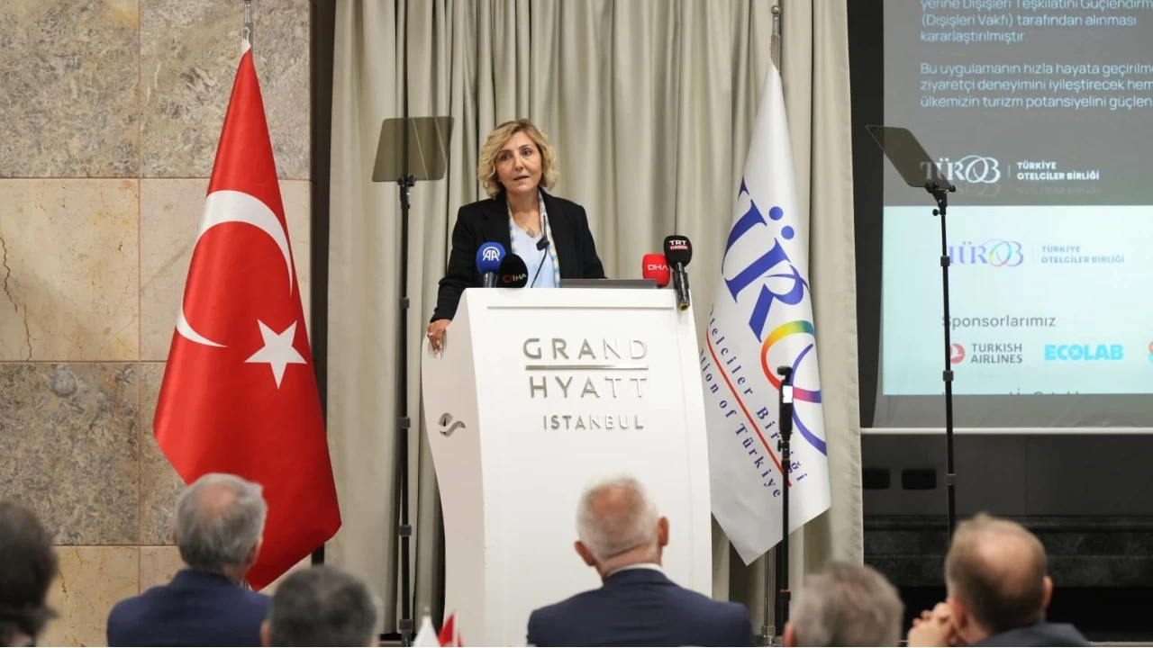 Türkiye, 9 aylık turizm gelirinde Cumhuriyet tarihinin zirvesinde