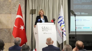 Türkiye, 9 aylık turizm gelirinde Cumhuriyet tarihinin zirvesinde