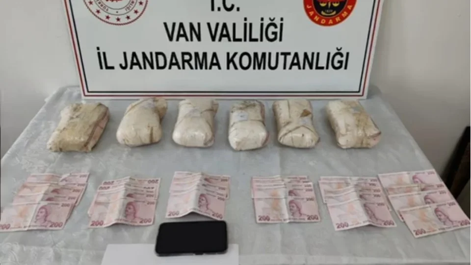 Van'da bir ayda 224 kilo uyu�turucu ele ge�irildi