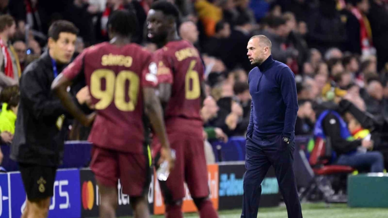 Ajax'ta Galatasaray mağlubiyetinin faturası teknik direktörü kesildi