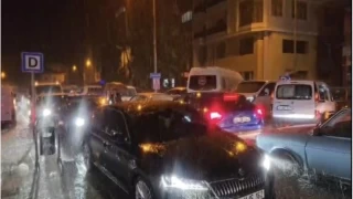 Balıkesir'de deprem sonrası sağanak zor anlar yaşattı