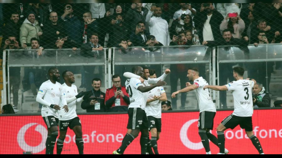 Beşiktaş'ın serisi 5 maça çıktı