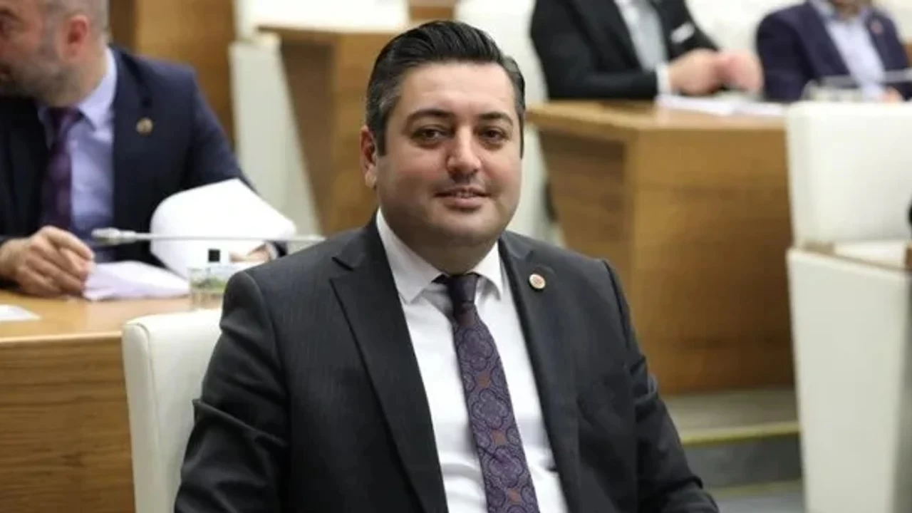 CHP'li Beykoz Belediye Meclis yesi gzaltna alnd