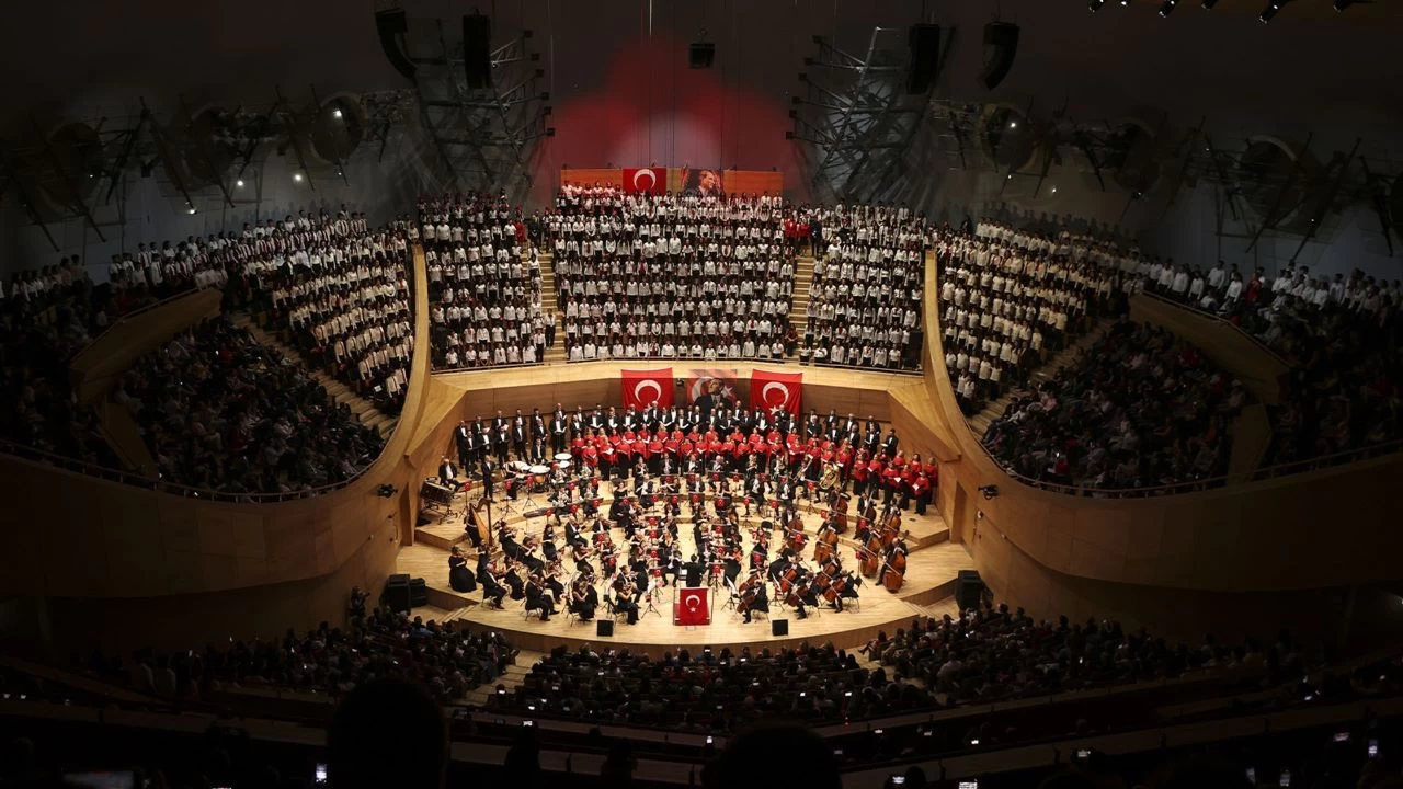 Cumhuriyet'in 102. yılı konserlerle kutlanacak
