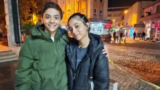 Depremde lmden dndler: 'Kardeimi enkazn altnda kald sandm'