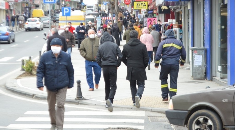 Esnafın Pazartesi tepkisi: 'Koronayı unutuyoruz'