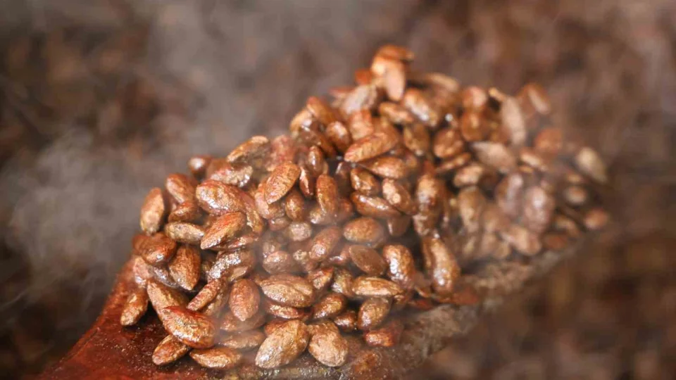 Gelenekten yenili�e: T�rk kahveli badem �ekeri