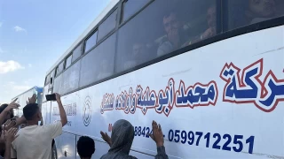 srail'in serbest brakt Filistinli esirlerin bir ksm Gazze'ye ulat
