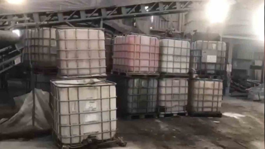 �zmir'de 65,8 ton ka�ak kar���ml� akaryak�t  ele ge�irildi