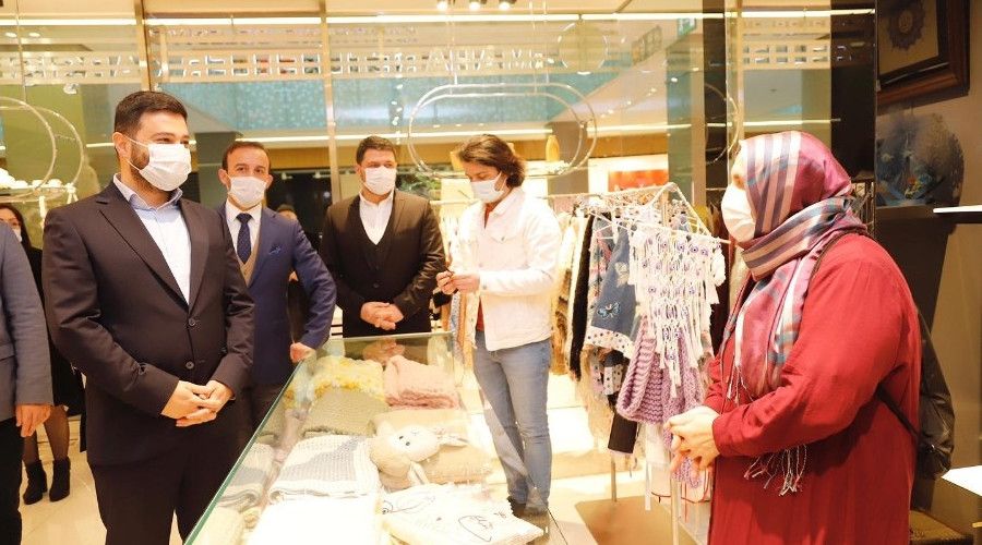 Ka��thane Belediyesi kad�n giri�imcileri destekliyor