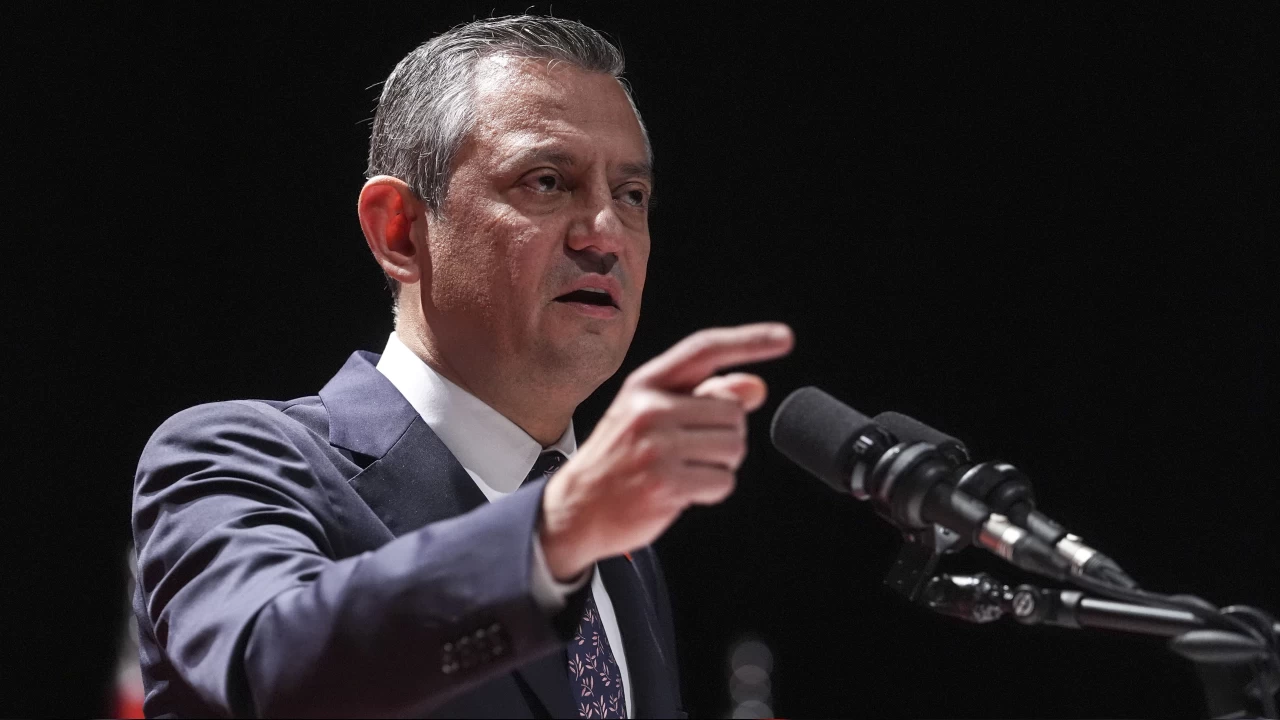 Özgür Özel'den Esenyurt ve kayyum açıklaması