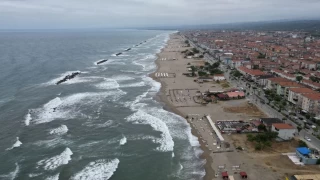 Sakarya'nn iki ilesinde denize girmek yasakland