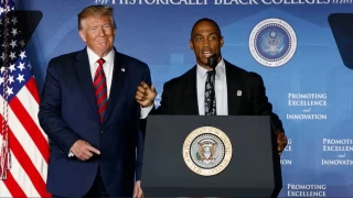Trump ekibini kurmaya devam ediyor
