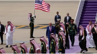 Trump, Suudi Arabistan'da