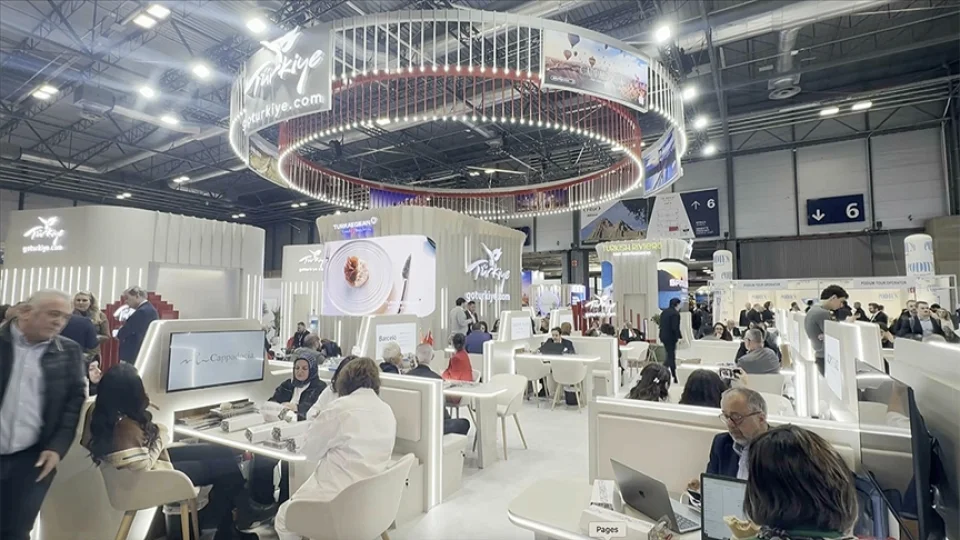 T�rkiye'den �spanya'ya turist ak�n�