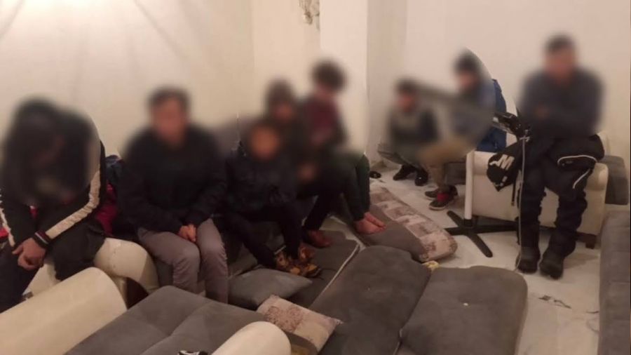 Van'da '�ok ev' operasyonu