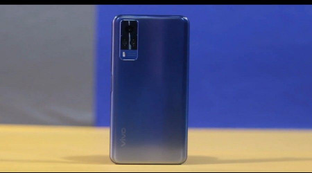 Vivo'dan şaşırtıcı özelliklere sahip telefon!