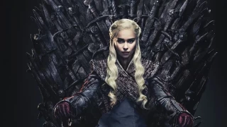 Yüzlerce 'Game of Thrones' aksesuarı açık artırmada