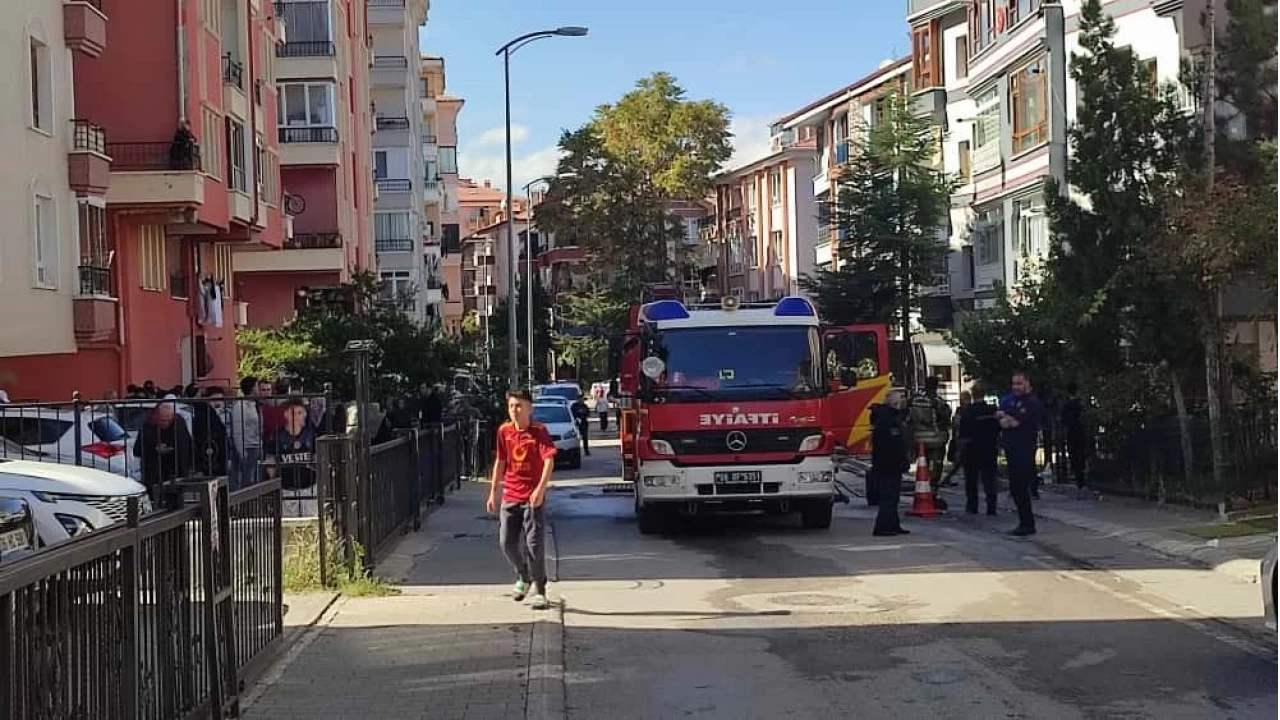 Ankara'da apartman dairesindeki yangn kontrol altnda