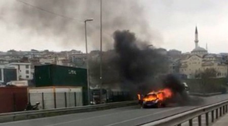 Avcılar'da trafikte yangın dehşeti