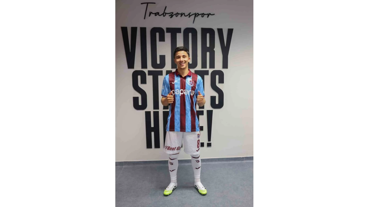 Trabzonsporlu Bouchouari: Bir futbolcunun ya�ayabilece�i en g�zel �ey futbol oynamakt�r