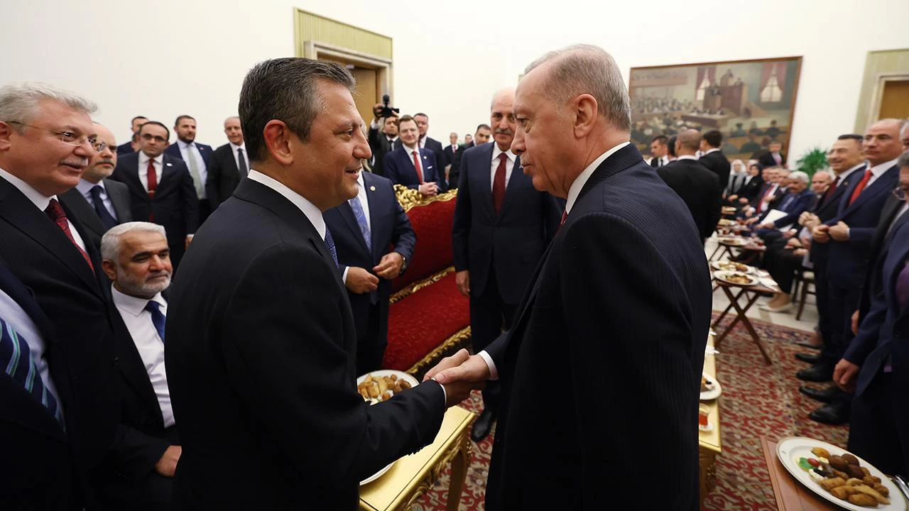 Erdoğan, Özgür Özel ile ne zaman görüşeceğini açıkladı