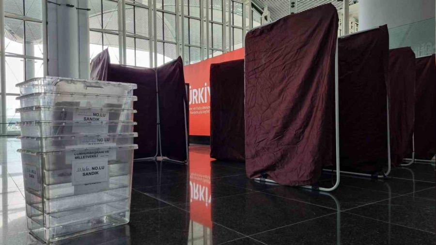 İstanbul Havalimanı'nda seçim sandıkları kuruldu