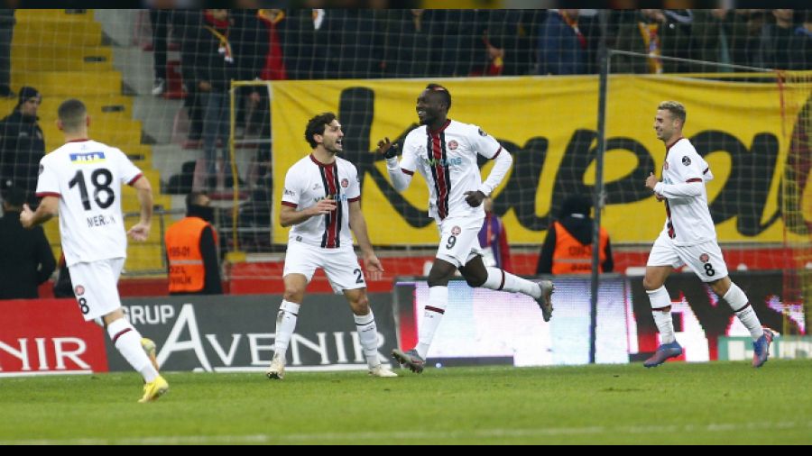 Karagmrk, Kartal'a srpriz hazrlnda