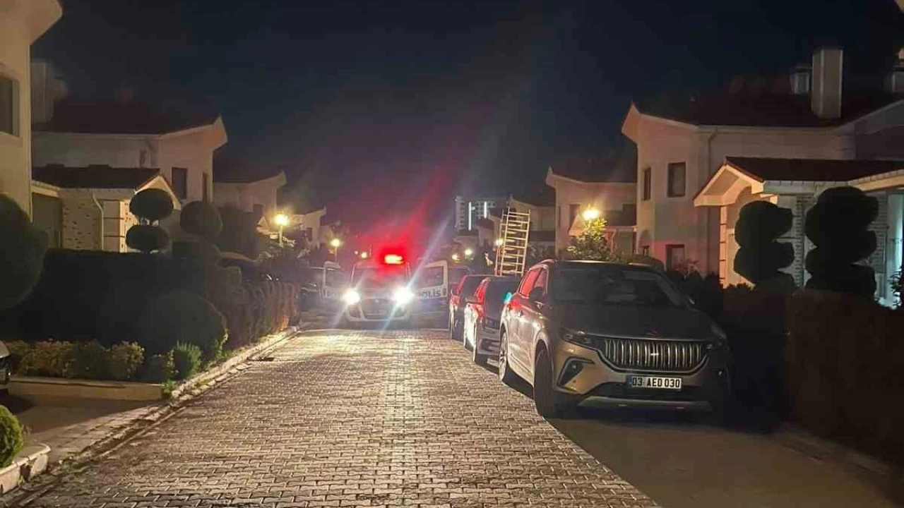 Kardeler arasndaki silahl kavgada 3 kii yaraland