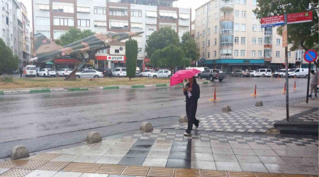 Kırklareli'nde sağanak yağış etkili oldu