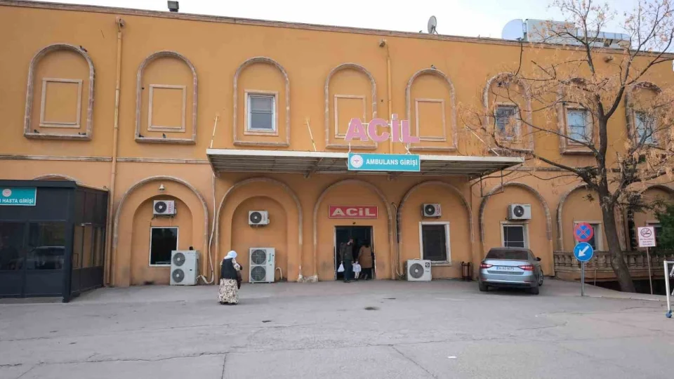 Mardin'de ��kan silahl� kavgada 4 ki�i yaraland�