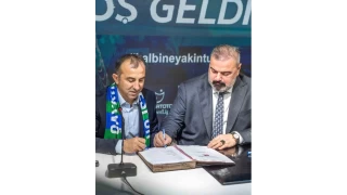 Recep Uçar, Çaykur Rizespor'a 1.5 yıllık imza attı