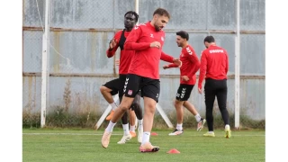 Sivasspor, Manisa mana hazr