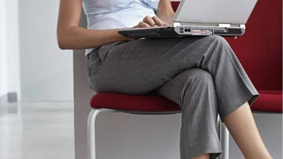 Uzun S�re Oturmak Beyin Sa�l���n� Tehdit Ediyor