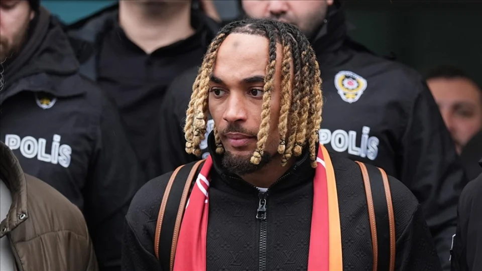 15 milyon euroluk opsiyonu var, Galatasaray'�n Boey plan�