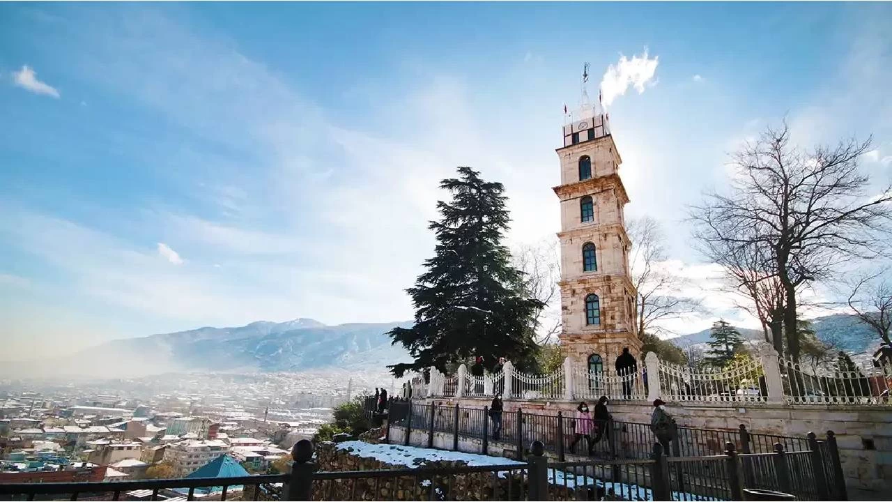 Bursa'nın zamana tanıklığı: Tophane Saat Kulesi