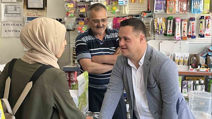 Down sendromlu M�cahit K�rda� muhtarl��a aday oldu