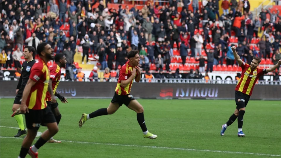 Kayserispor 8 ma� sonra gelen galibiyetle umutland�