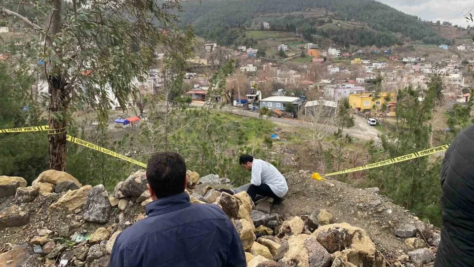 Osmaniye'de bo�and��� e�ini �ld�ren �ah�s intihar etti