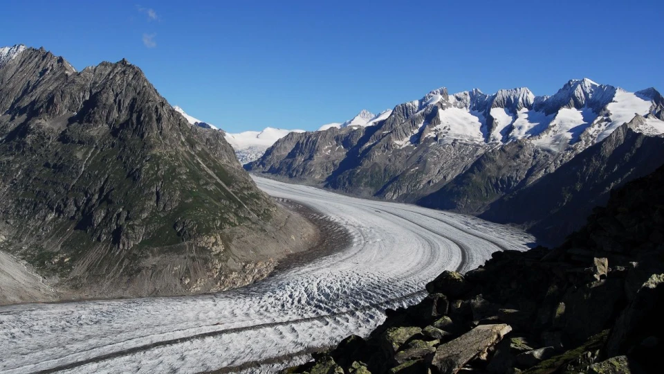 Alpler, buzullar�n� kaybediyor