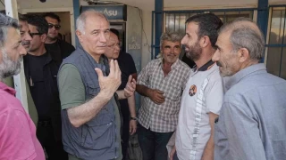 Efkan Ala: 'Resmi aklamalara itibar edin'
