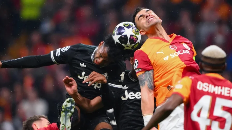 Galatasaray'�n Juventus galibiyeti d�nya bas�n�nda